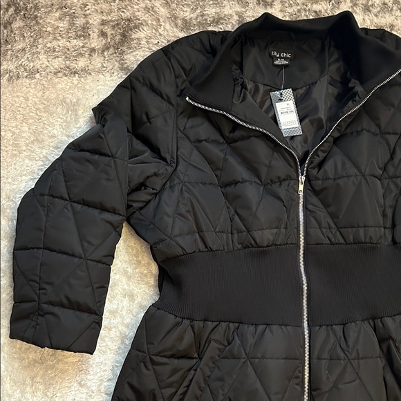 XL City Chic Black Puffer Jacket - Picture 4 of 12